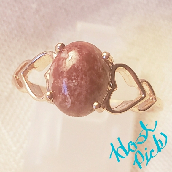 D'joy Jewelry - Host Pick 🌟Norwegian rare deep pink Thulite ring